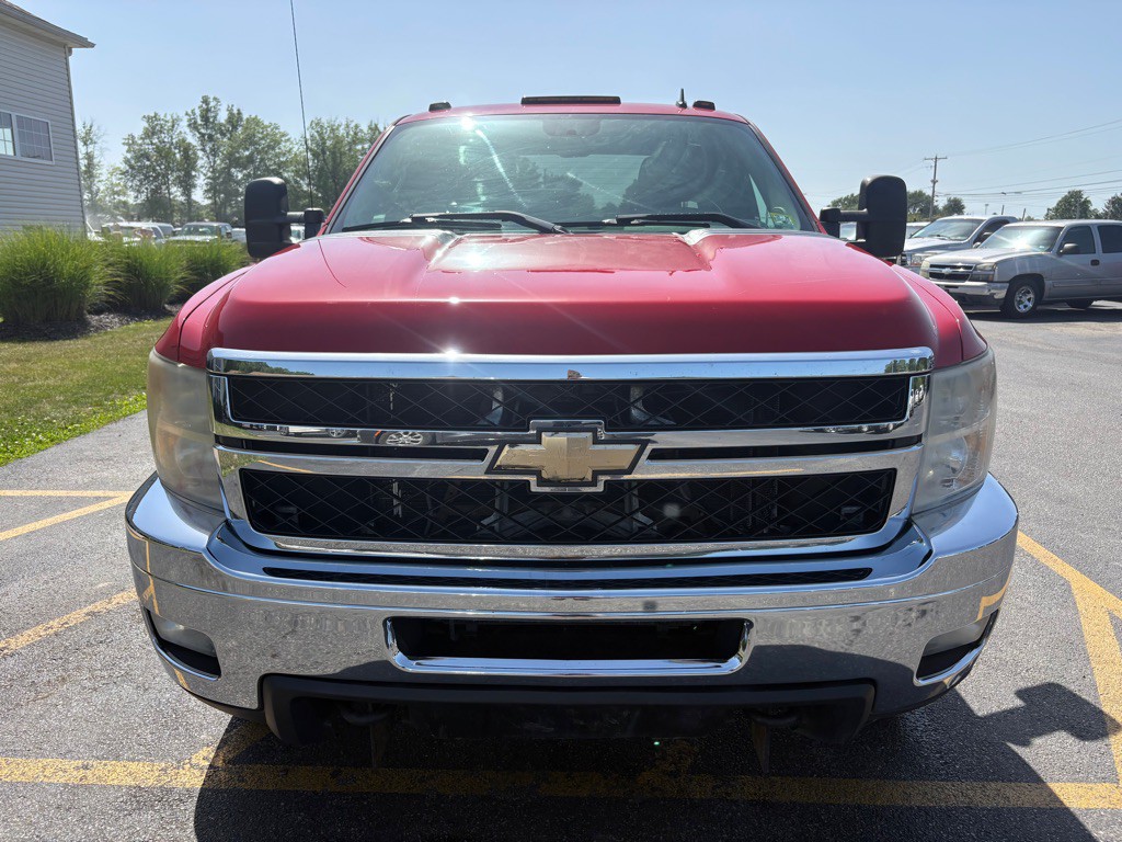 2011 Chevrolet Silverado 1500 Image 3