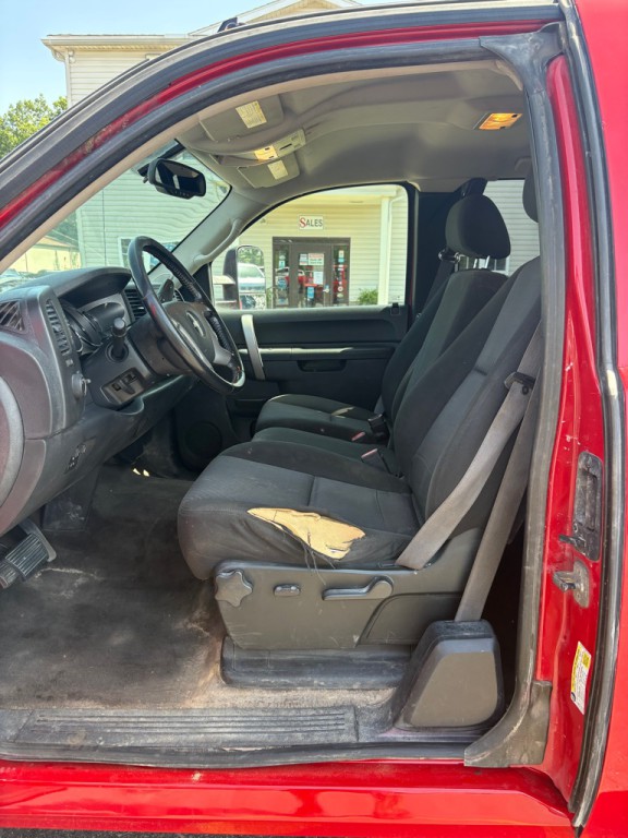 2011 Chevrolet Silverado 1500 Image 9