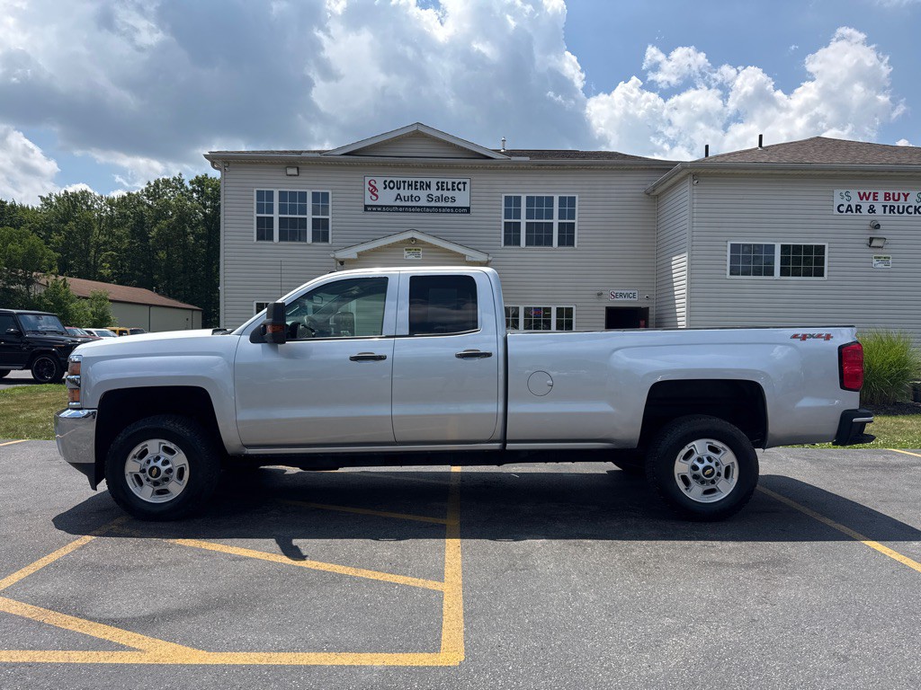 2015 Chevrolet Silverado 1500 Image 1