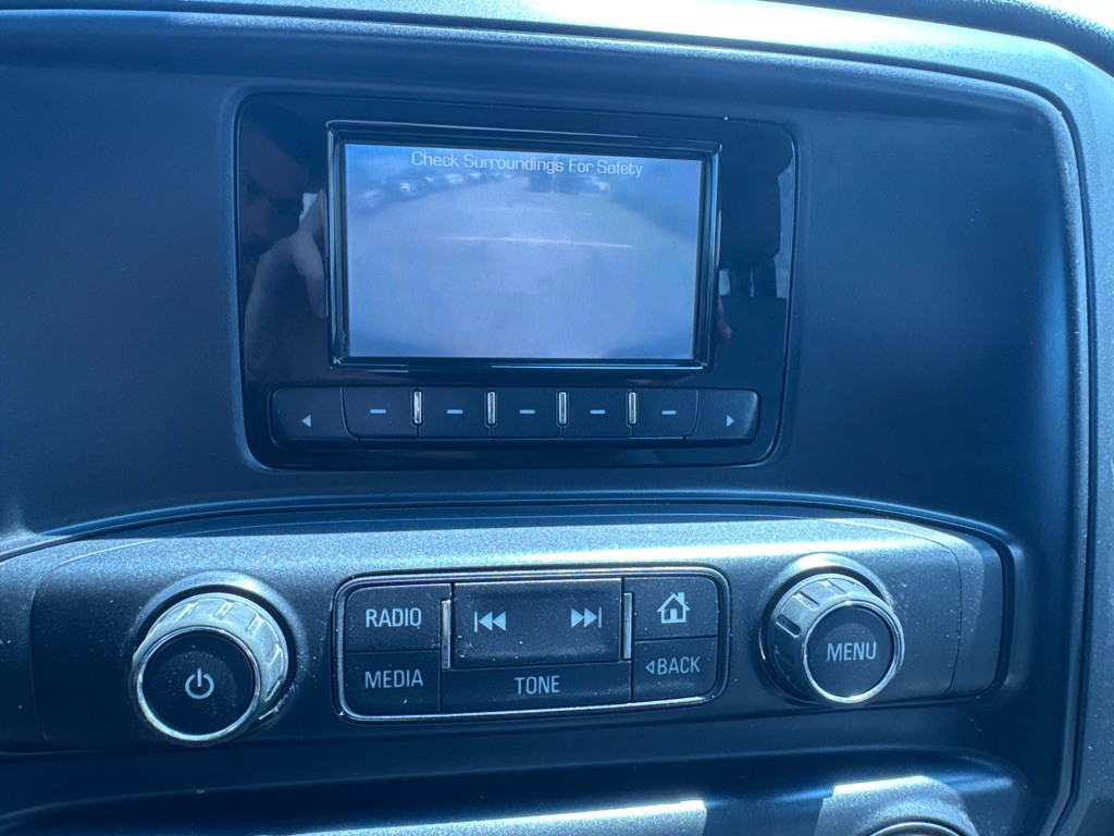 2015 Chevrolet Silverado 1500 Image 18
