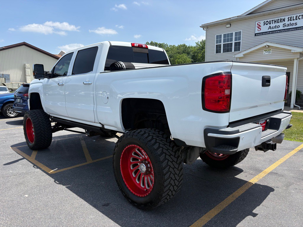 2017 Chevrolet Silverado 1500 Image 8