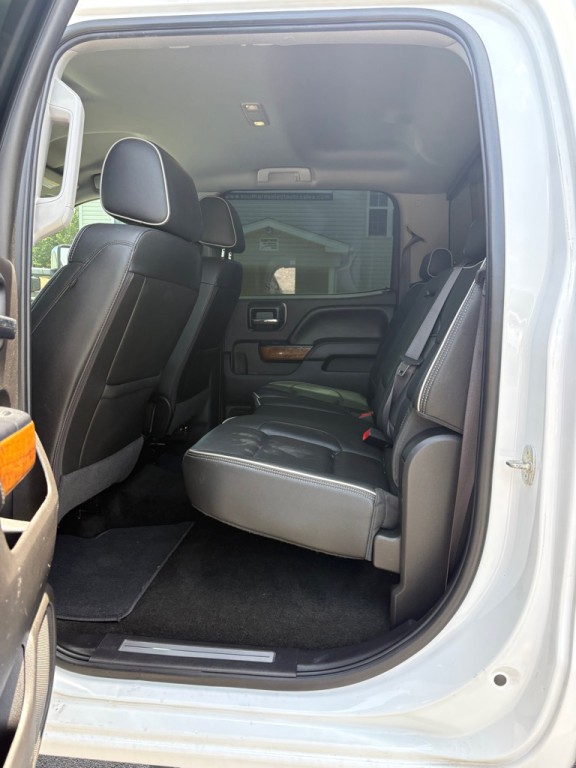 2017 Chevrolet Silverado 1500 Image 11