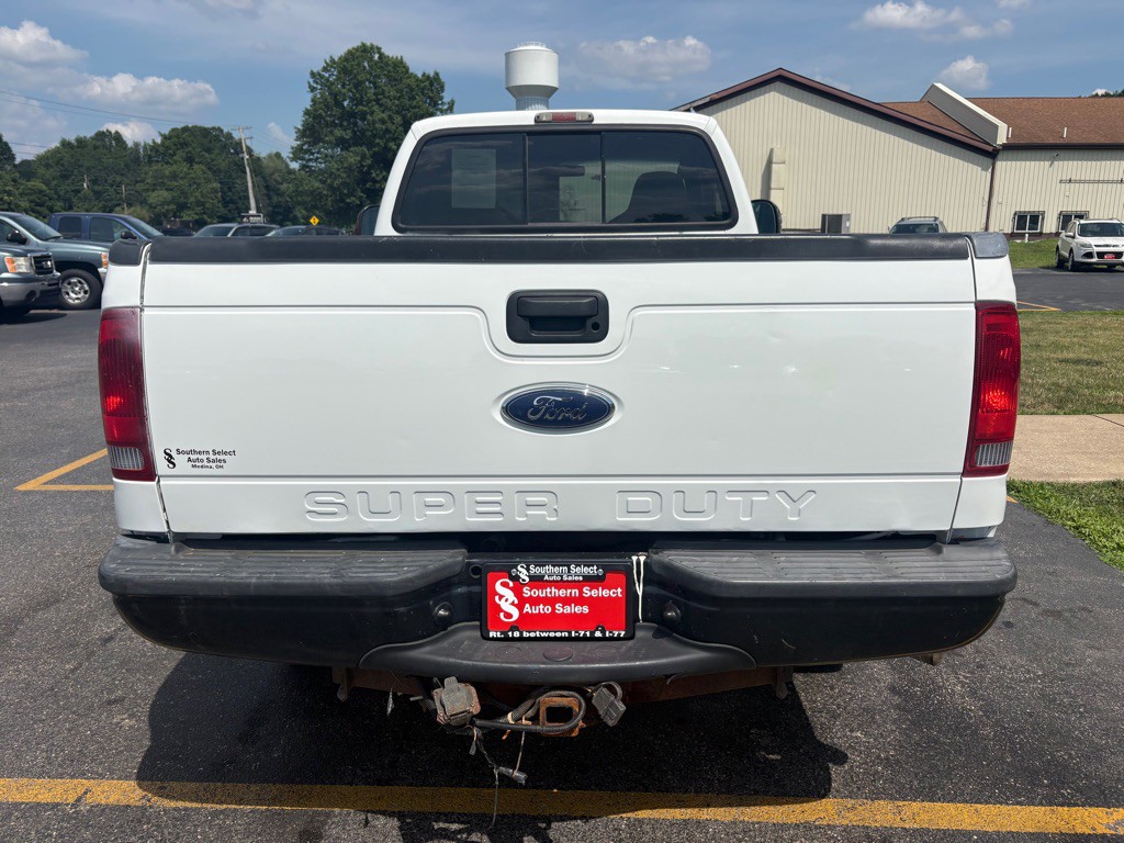2007 Ford F-250 Image 7