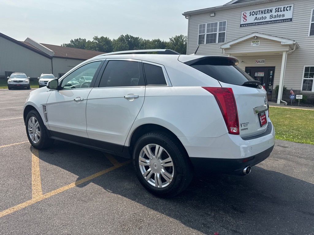 2010 Cadillac SRX Image 8