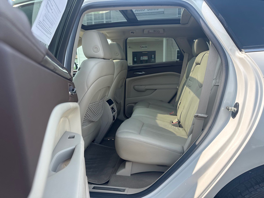2010 Cadillac SRX Image 11
