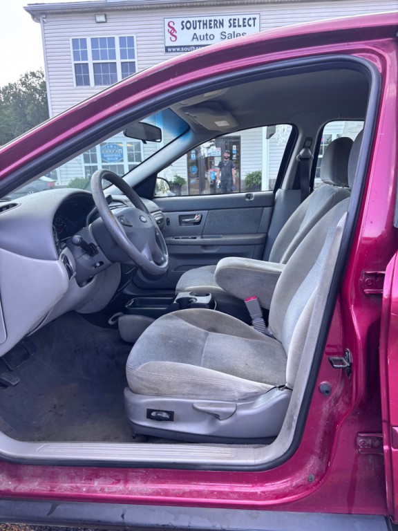 2001 Ford Taurus Image 9