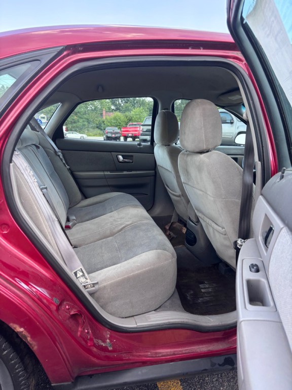 2001 Ford Taurus Image 12