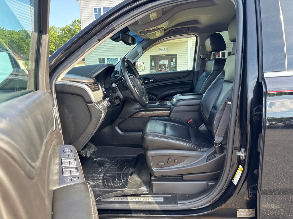2015 Chevrolet Tahoe Image 10