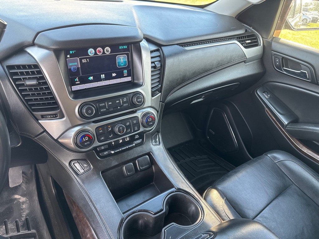 2015 Chevrolet Tahoe Image 18