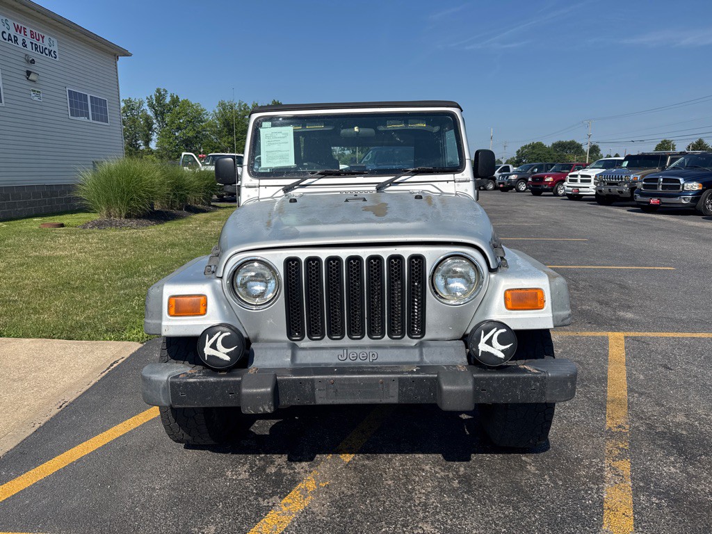 2004 Jeep Wrangler Image 3