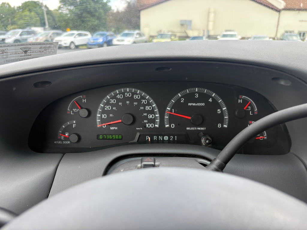 2001 Ford F-150 Image 14