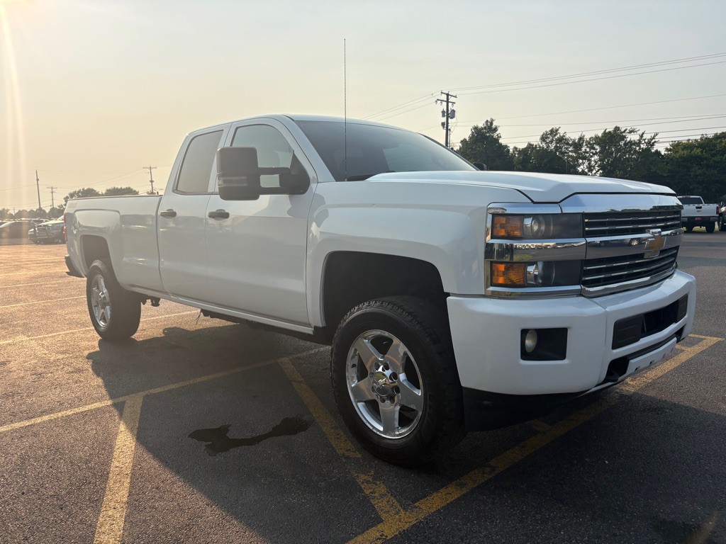 2015 Chevrolet Silverado 1500 Image 4