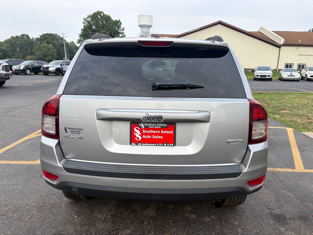 2016 Jeep Compass Image 7
