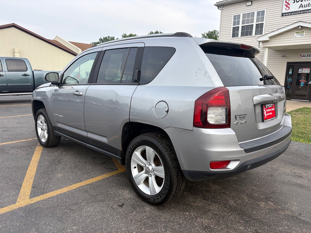 2016 Jeep Compass Image 8