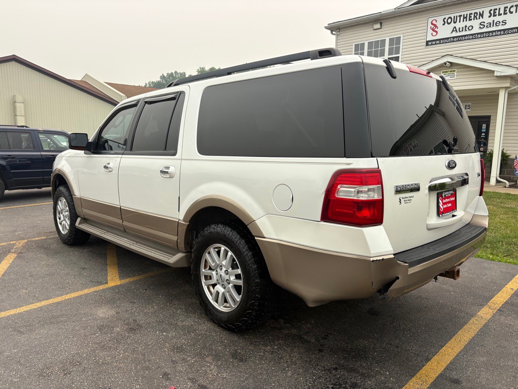 2013 Ford Expedition Image 8