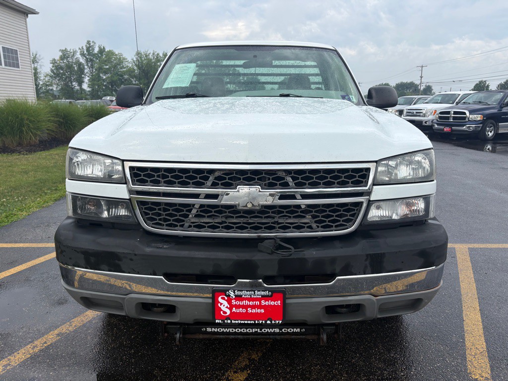 2005 Chevrolet Silverado 1500 Image 3