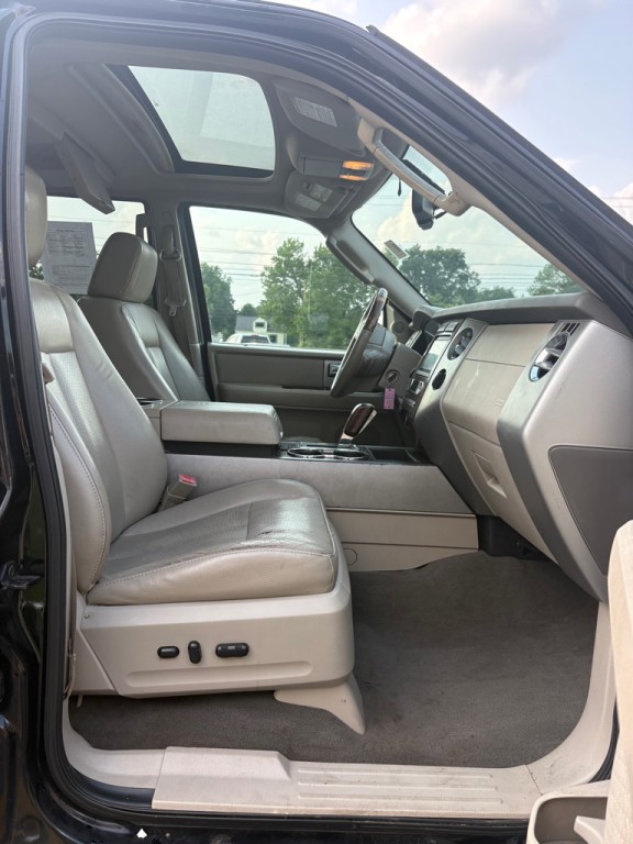 2008 Ford Expedition Image 11