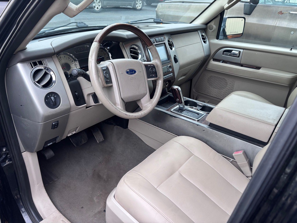 2008 Ford Expedition Image 16