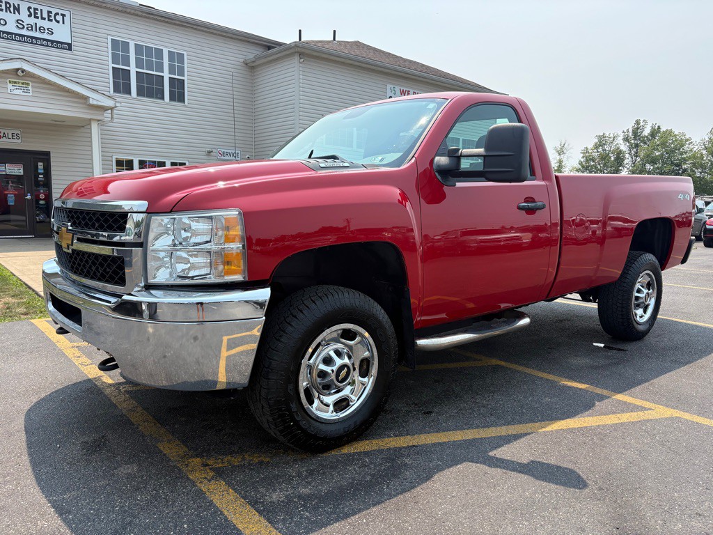 2013 Chevrolet Silverado 1500 Image 2