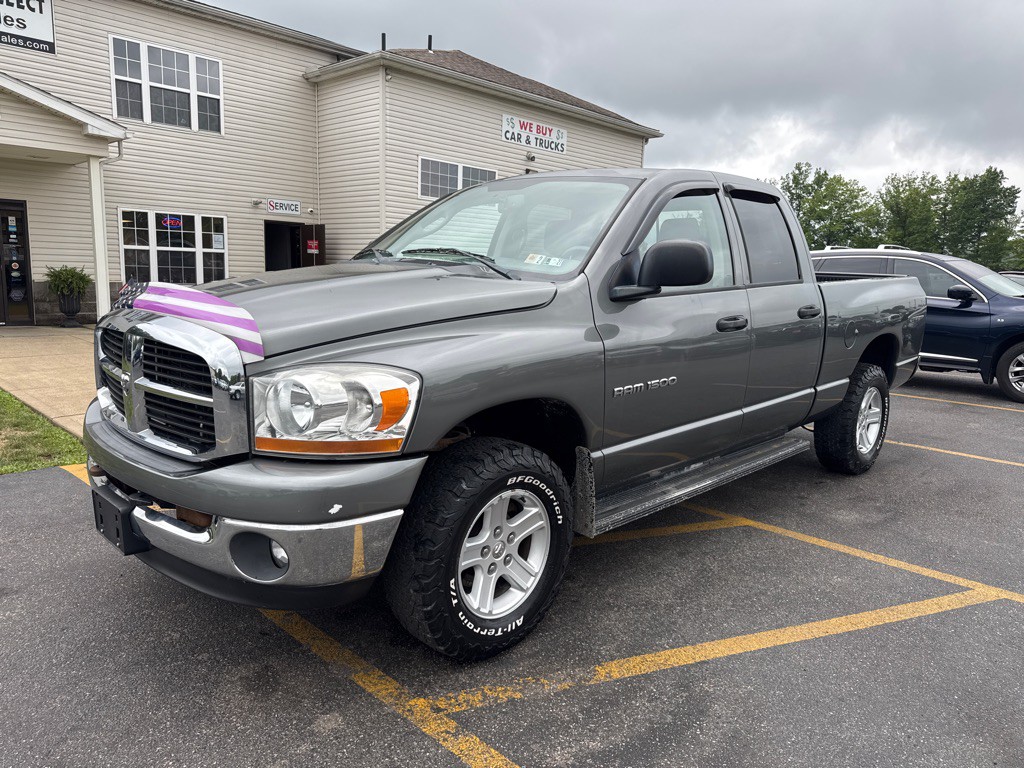 2006 Dodge Ram 1500 Image 2
