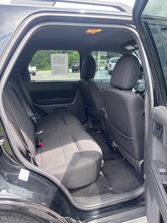 2010 Ford Escape Image 12