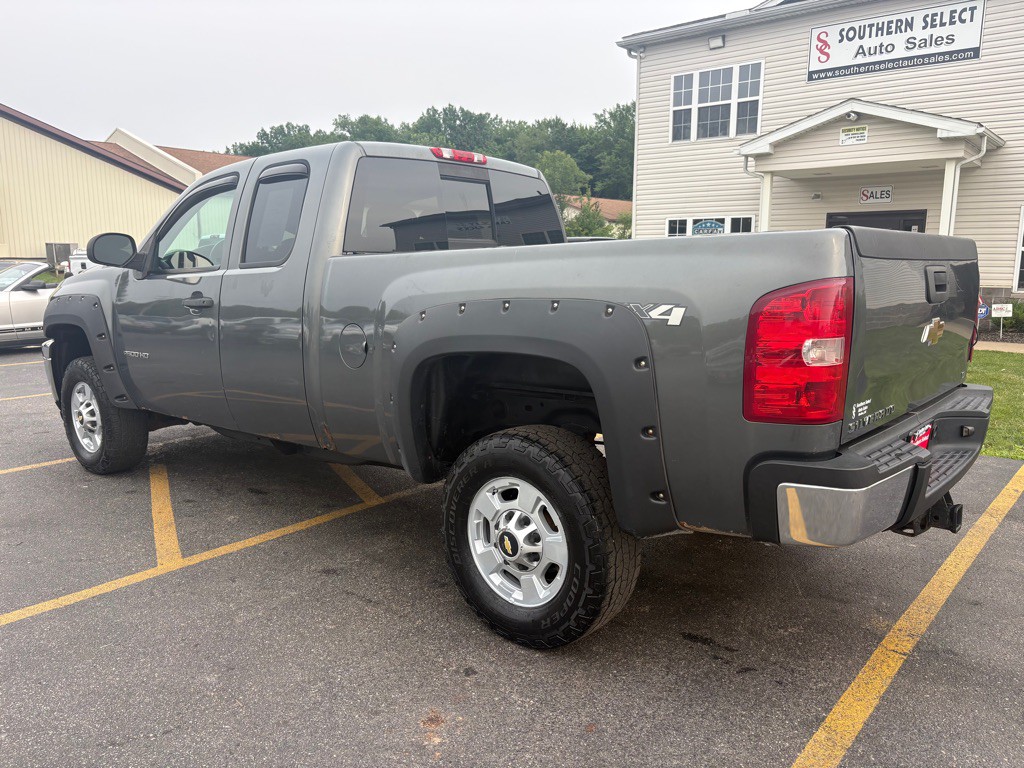2011 Chevrolet Silverado 1500 Image 8