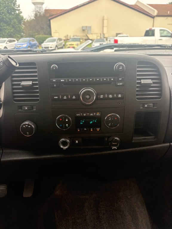2011 Chevrolet Silverado 1500 Image 15