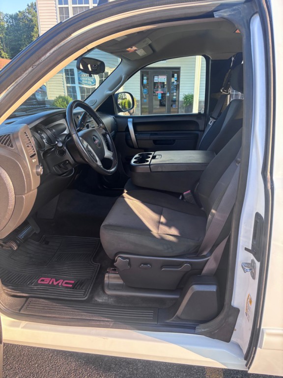 2012 GMC Sierra 1500 Image 9