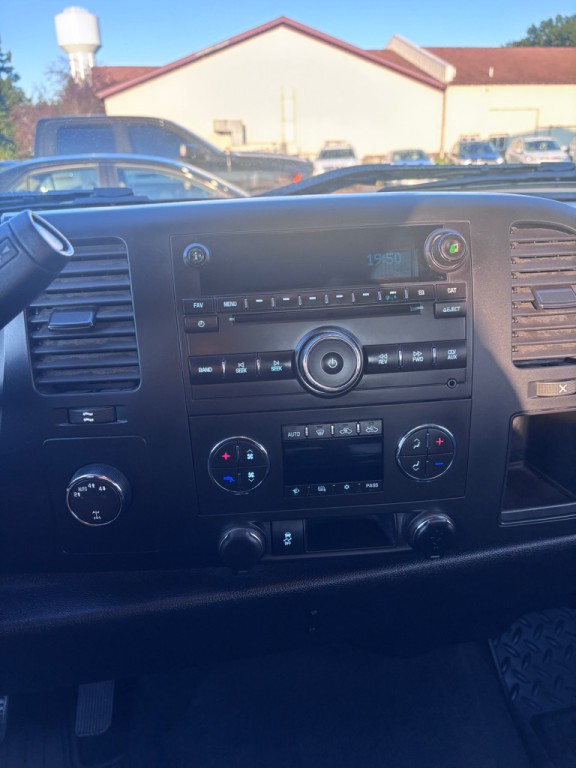 2012 GMC Sierra 1500 Image 16