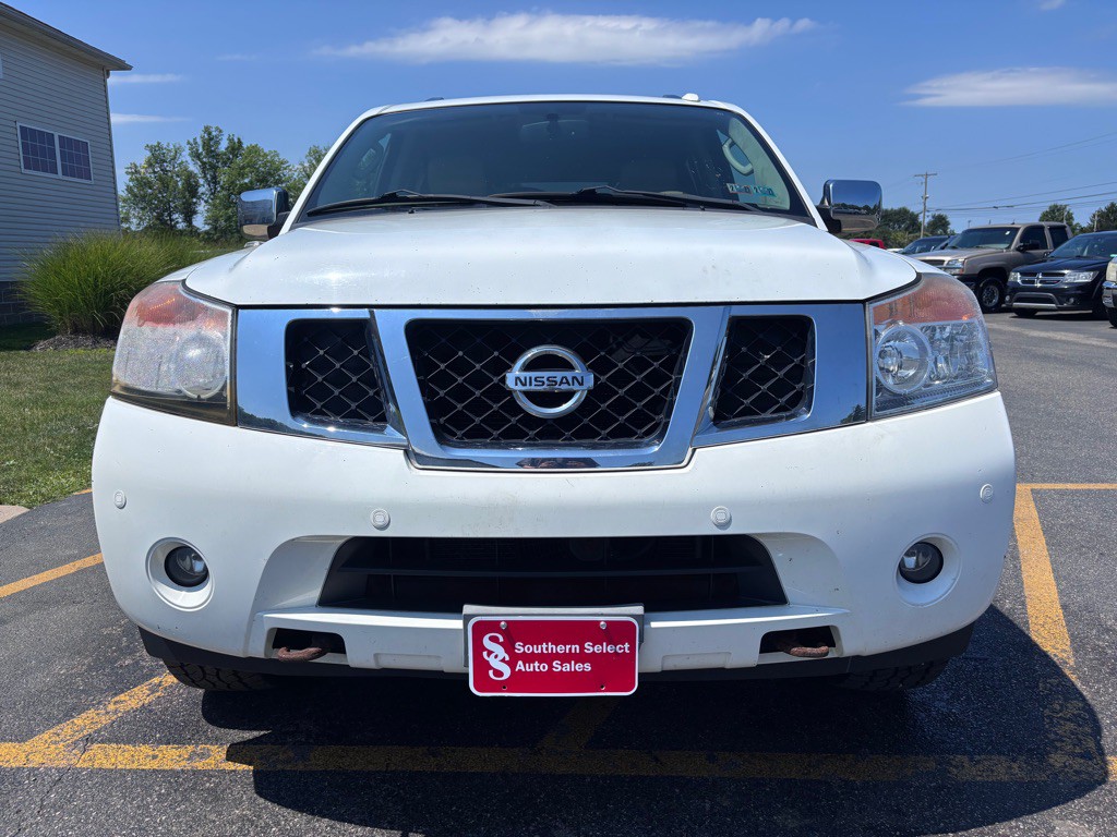 2012 Nissan Armada Image 3