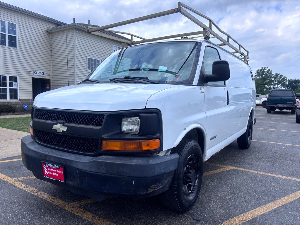2006 Chevrolet Express Image 2