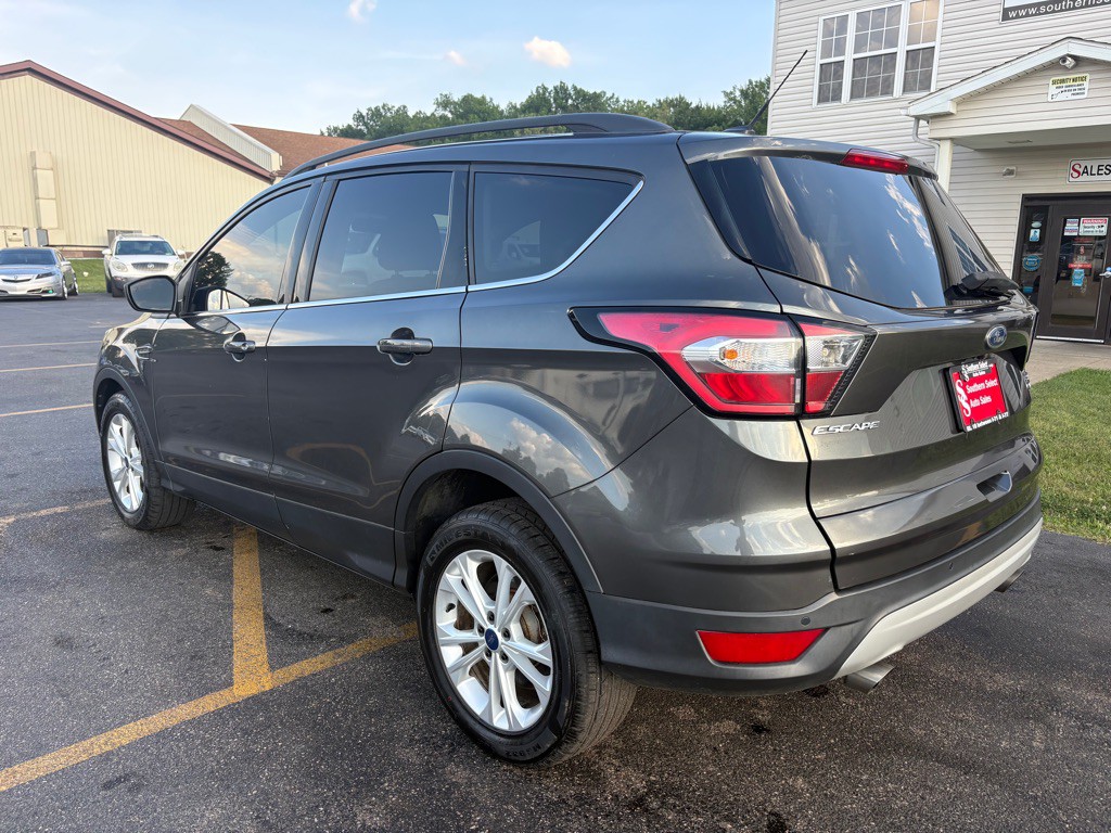 2017 Ford Escape Image 8