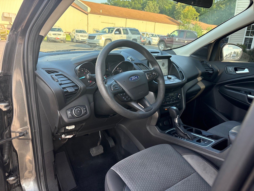 2017 Ford Escape Image 13