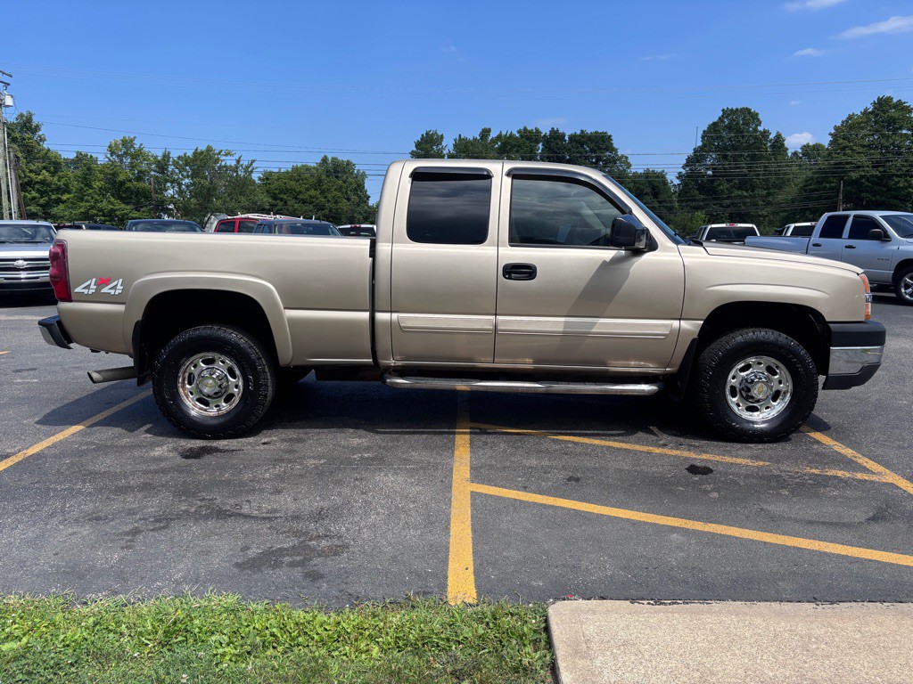 2003 Chevrolet Silverado 1500 Image 5