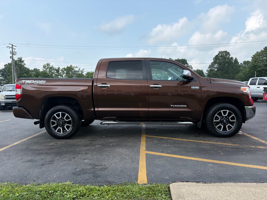 2017 Toyota Tundra Image 5
