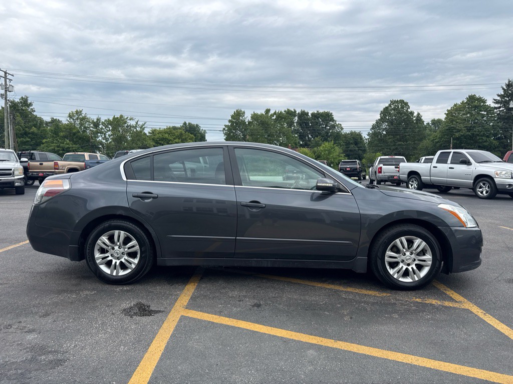 2011 Nissan Altima Image 5