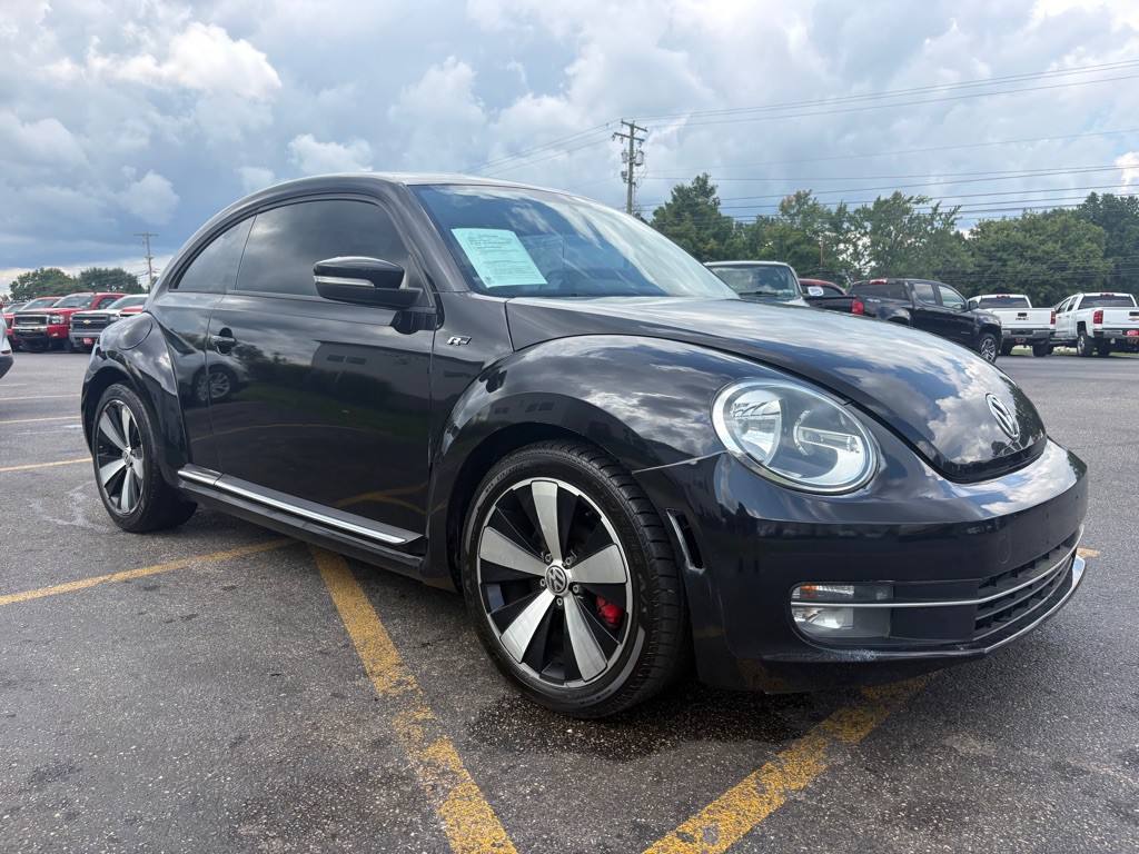 2015 Volkswagen Beetle Image 4