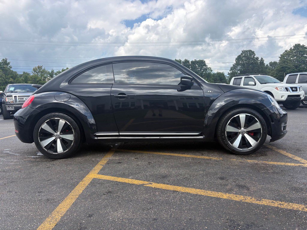 2015 Volkswagen Beetle Image 5