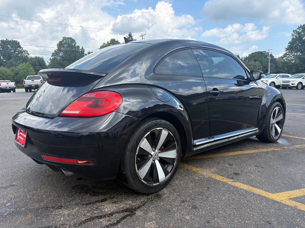 2015 Volkswagen Beetle Image 6