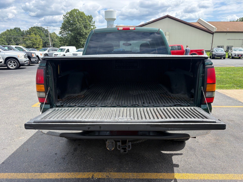 2006 GMC Sierra 1500 Image 8
