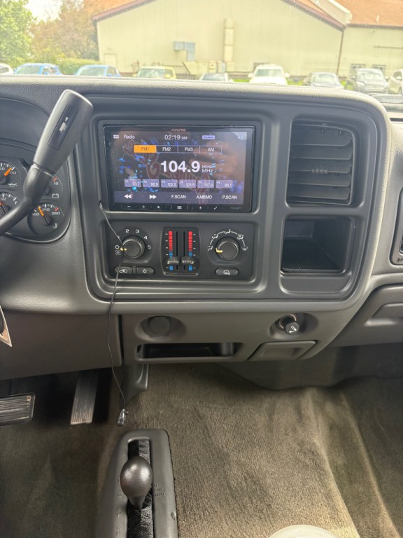 2006 GMC Sierra 1500 Image 16
