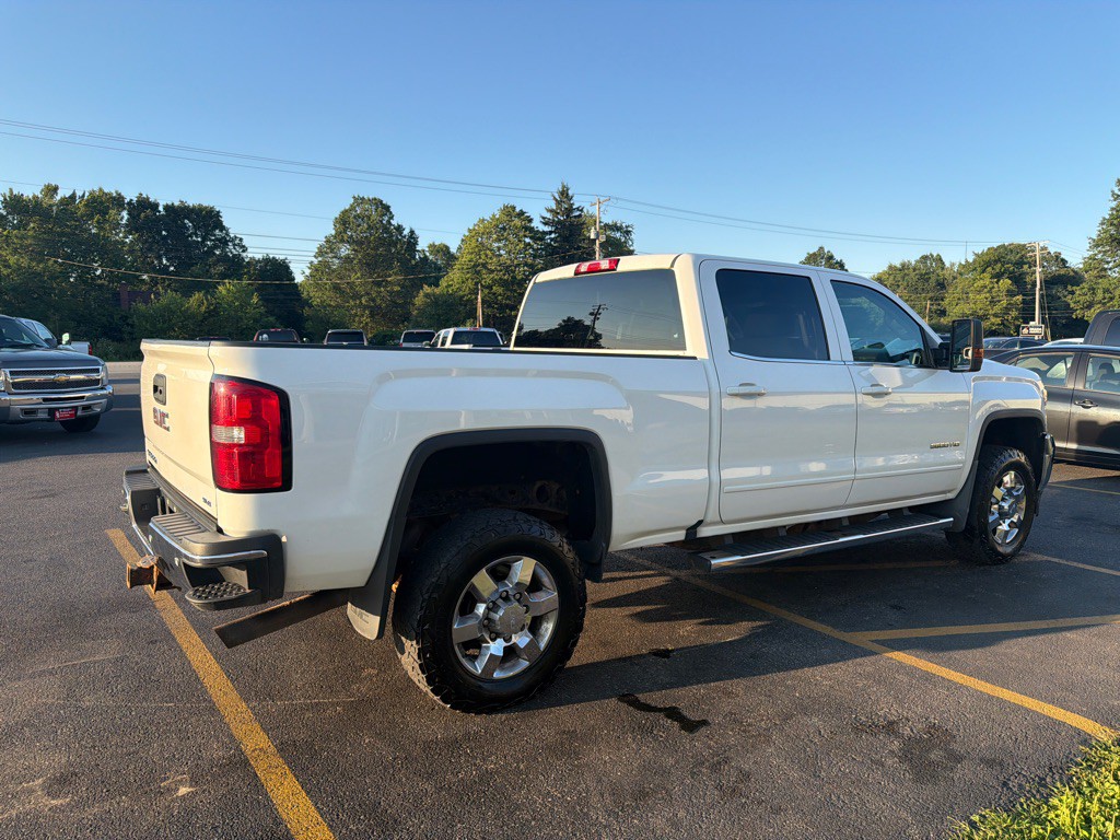 2017 GMC Sierra 2500 Image 6