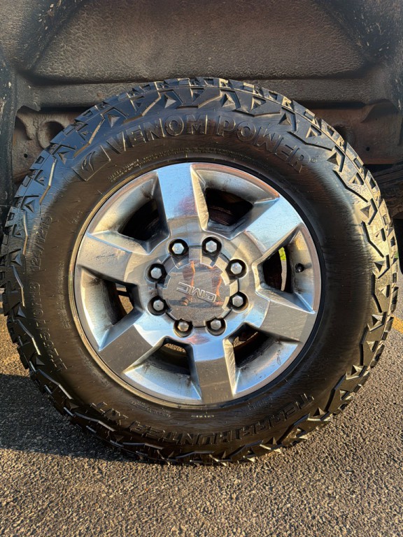 2017 GMC Sierra 2500 Image 9