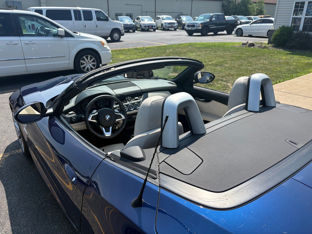 2009 BMW Z4 Image 15