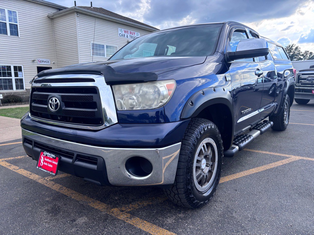 2010 Toyota Tundra Image 2