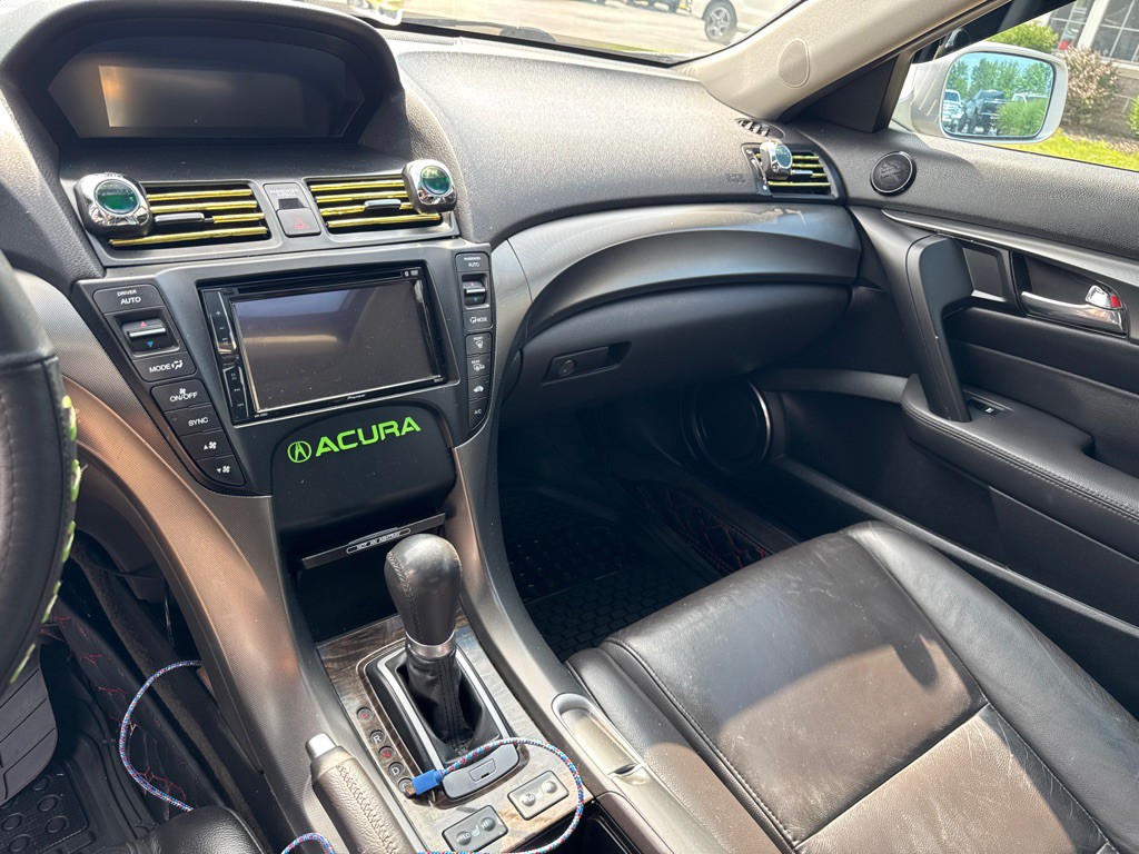 2012 Acura TL Image 17