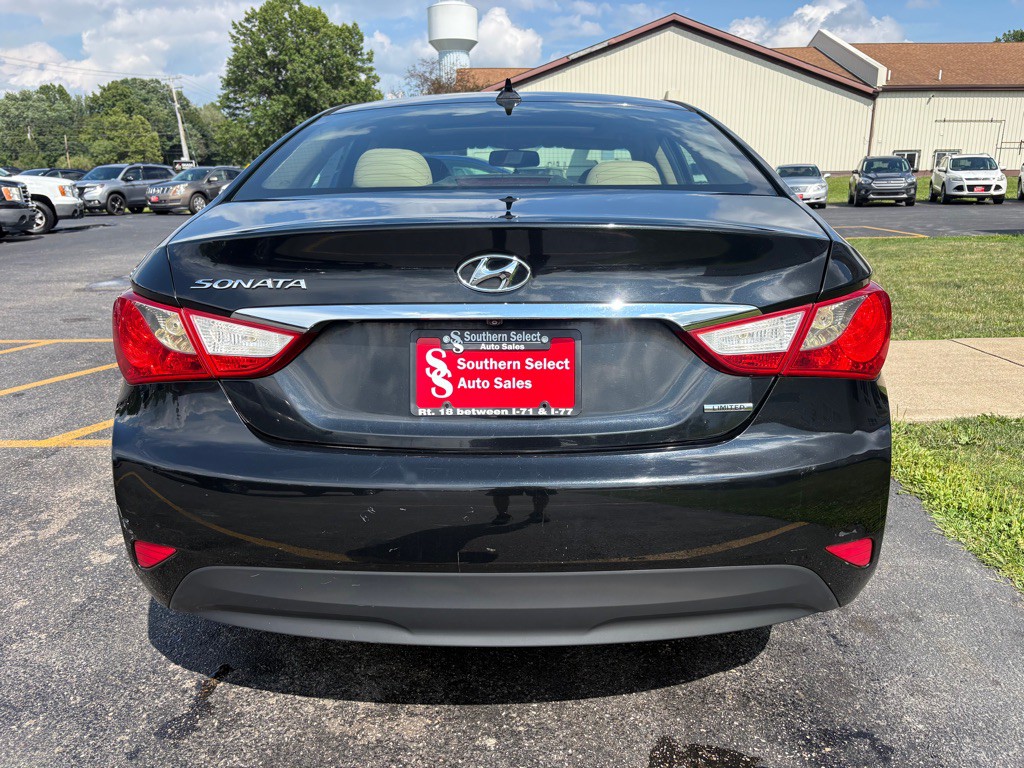 2014 Hyundai Sonata Image 7