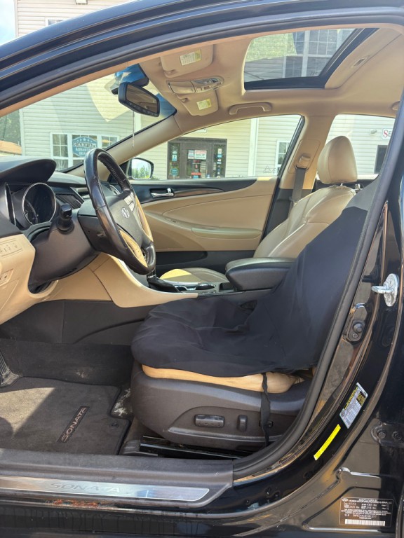 2014 Hyundai Sonata Image 9