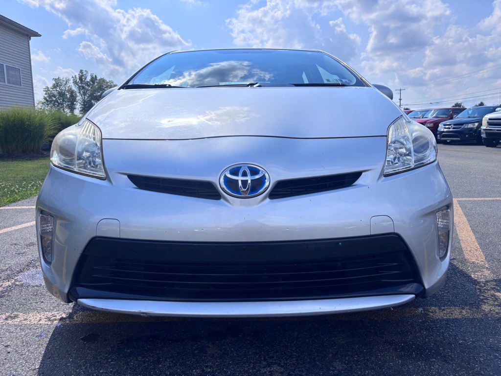 2014 Toyota Prius Image 3