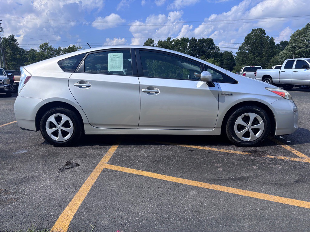 2014 Toyota Prius Image 5
